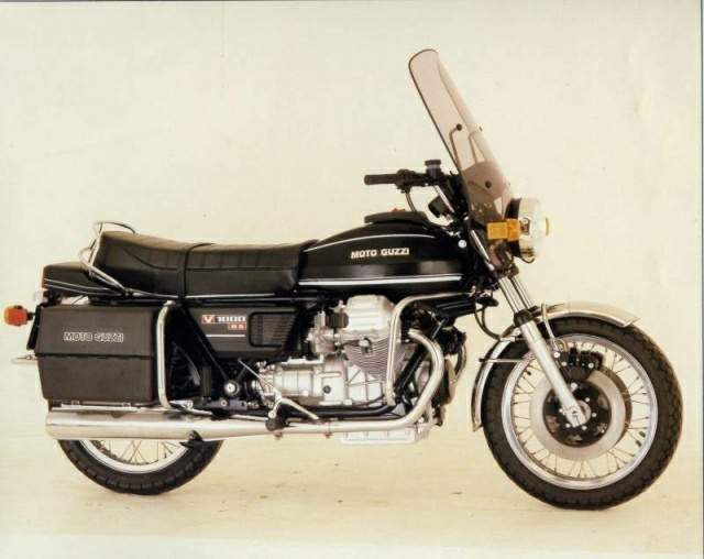 Moto%20Guzzi%20V1000%20Convert%2075%20%203.jpg