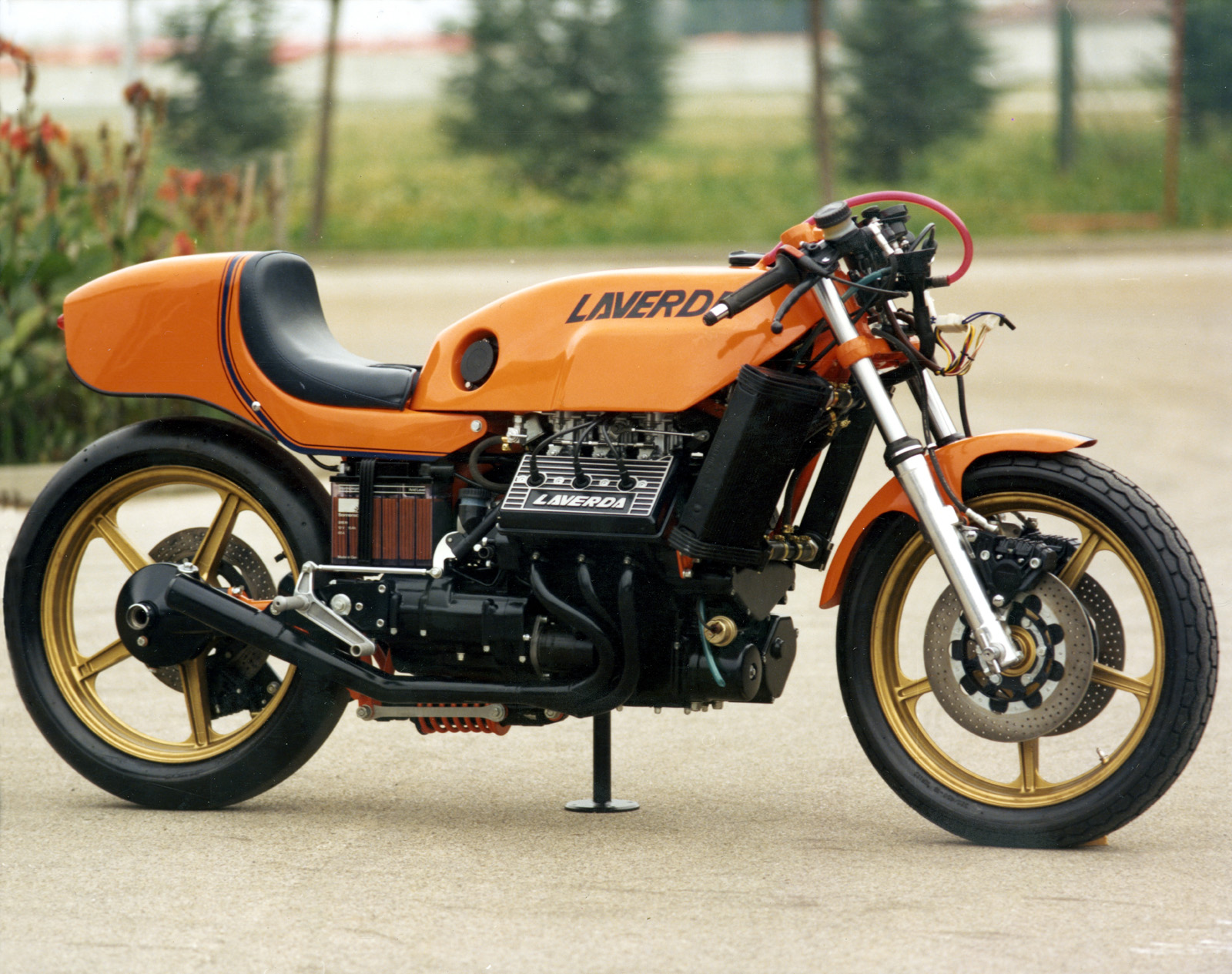 LAVERDA_COR_v6.jpg