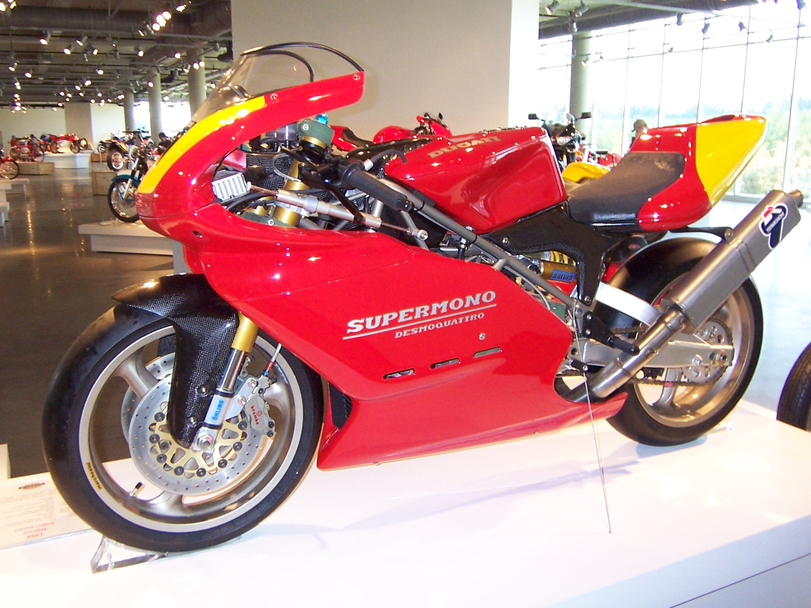 Ducati_Supermono_2.jpg